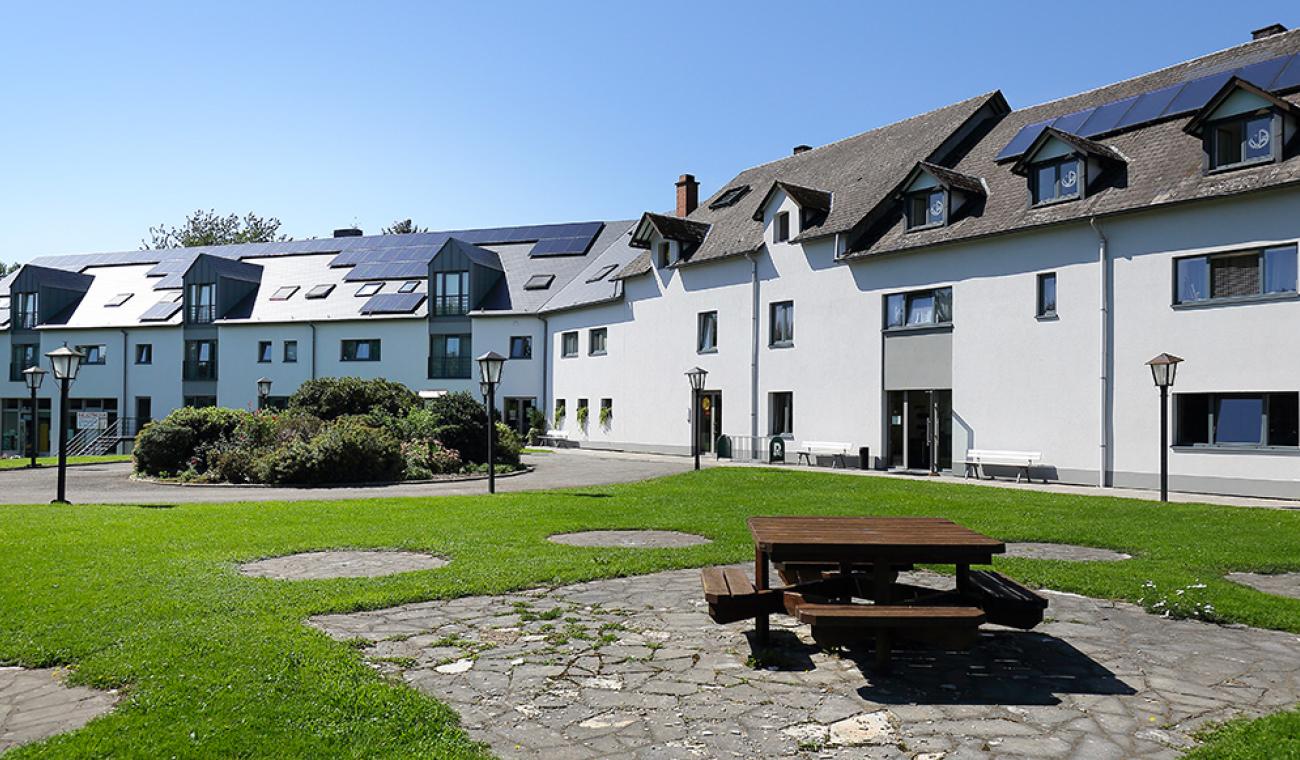 Gesves - Immeubles de logements sociaux et services communaux
