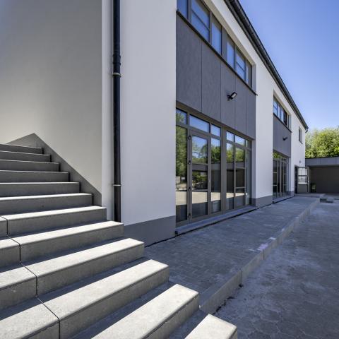 nouvelle extension pour l'école de Léglise